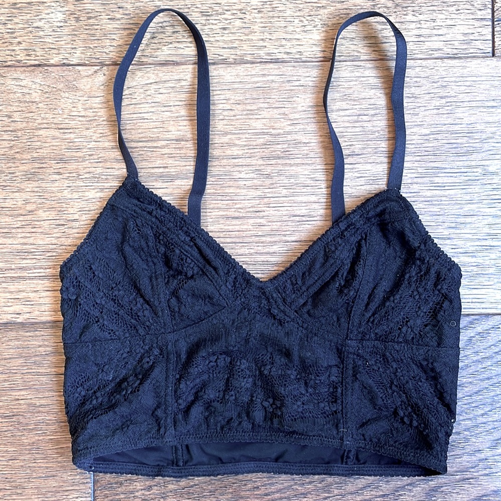 Intimately Free People Black Lace Stretch Half-Cami Top, Size XS